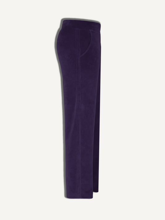 RESORT UNIVERSAL SWEATPANT IN MIDNIGHT